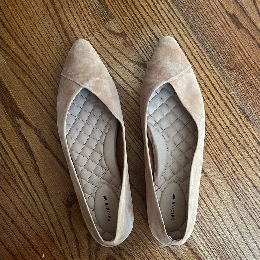 Birdies Women's Beige Suede Flats